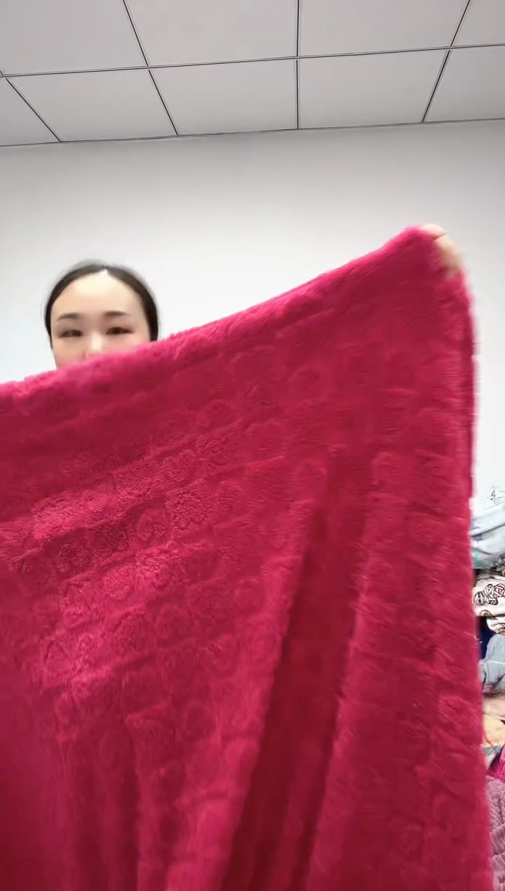 法兰绒1.8x2.5左右已主播介绍为准