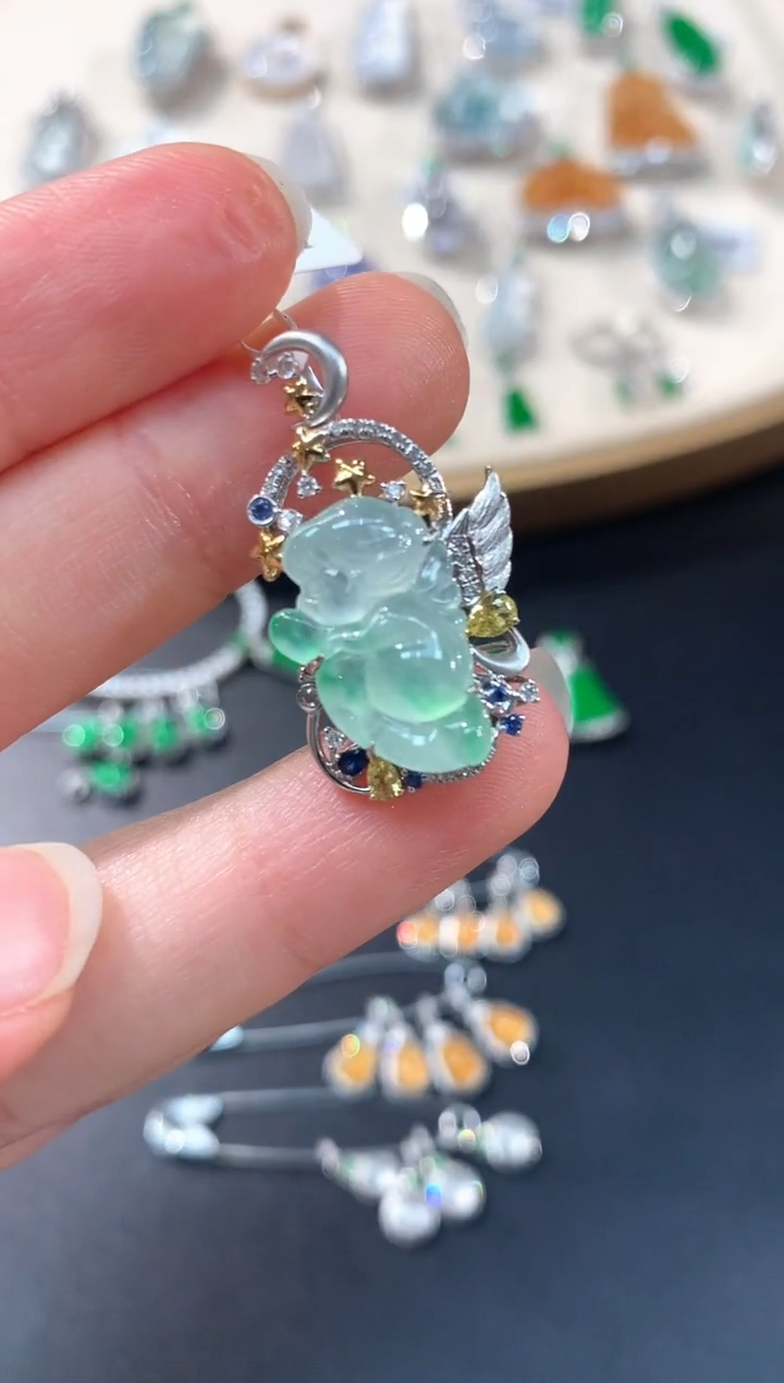 翡翠18K金镶嵌吊坠(不含链)A28|9800