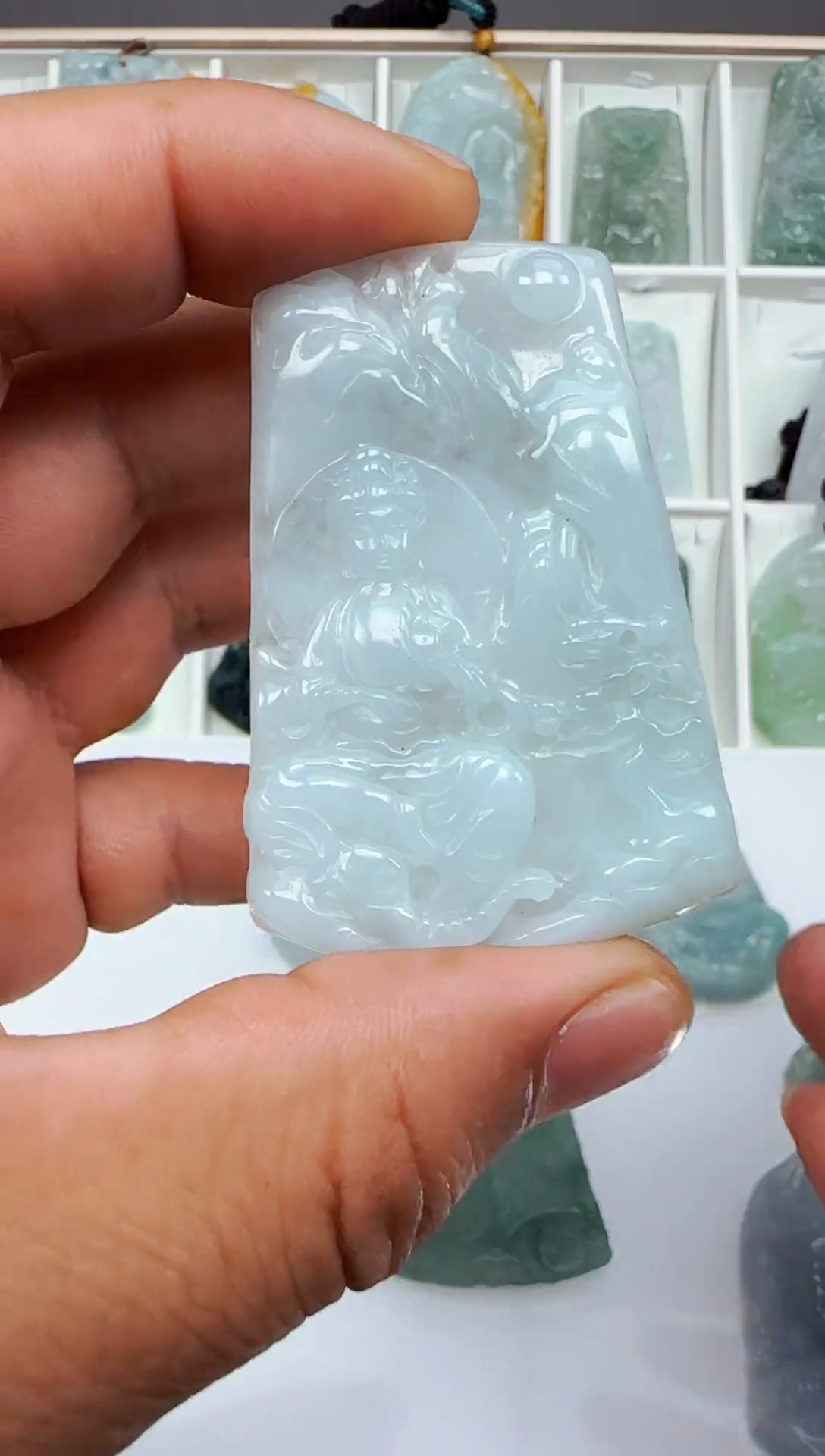 【闪购商品】翡翠颈饰未镶嵌缅甸天然A货翡翠