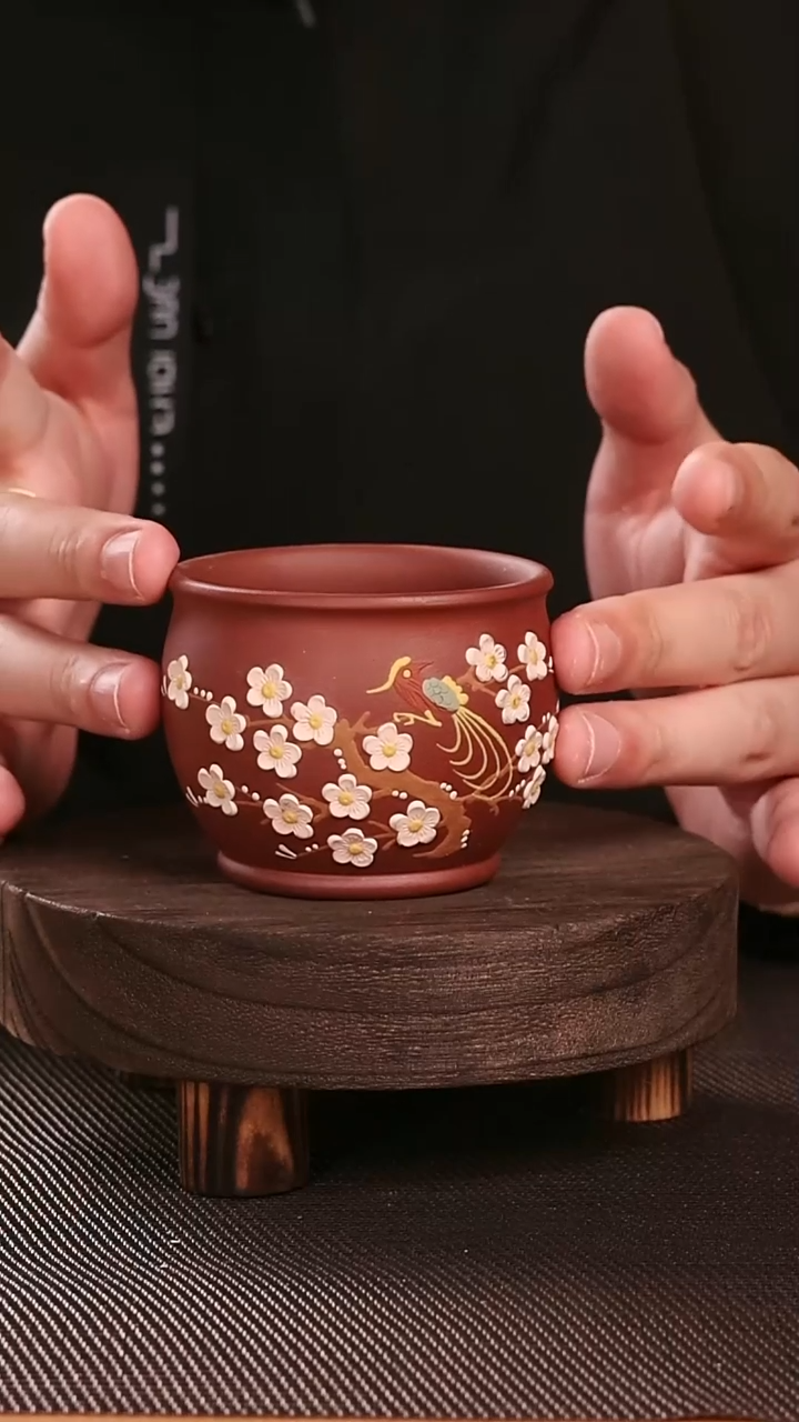 茶杯紫砂紫砂刻绘主人杯梅花