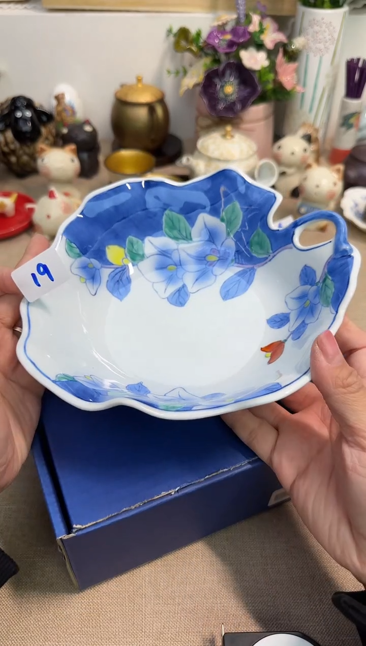 瓷片辰辰家的瓷器真好看