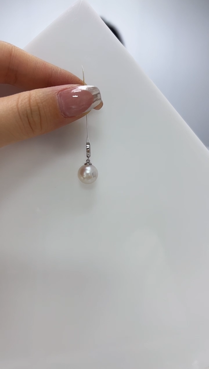 【闪购商品】淡水珍珠DA银S925镶嵌吊坠 B666