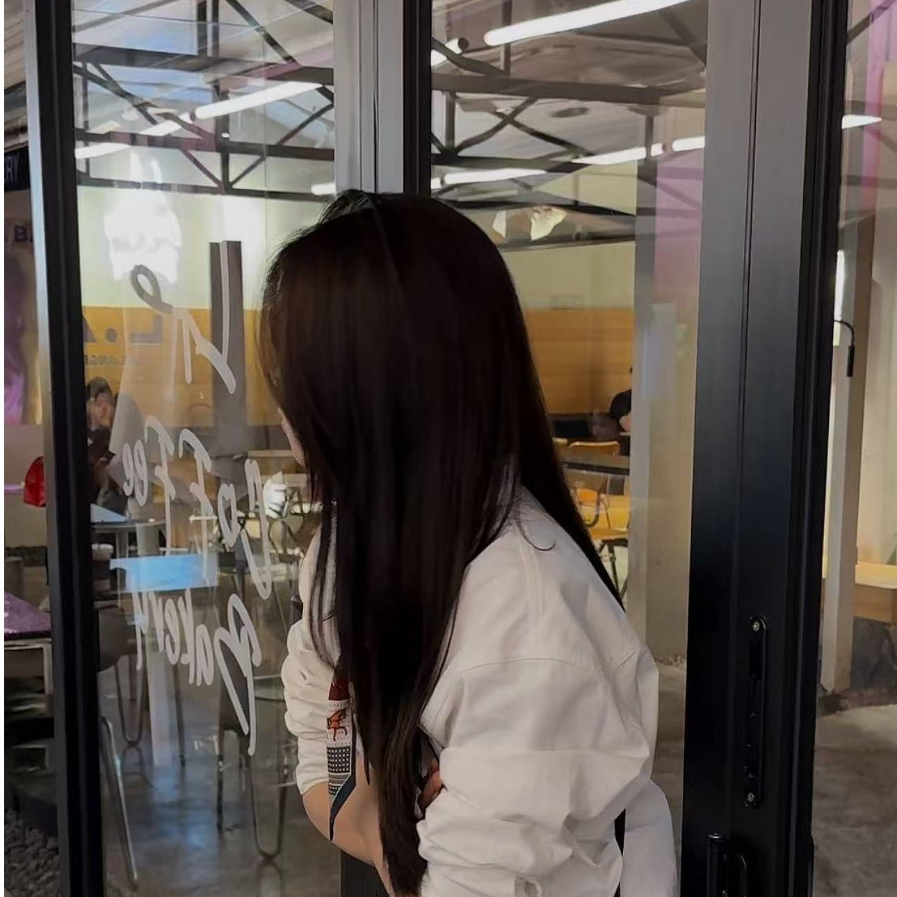 2025新款雅丹女士潮流真皮休闲百搭时尚