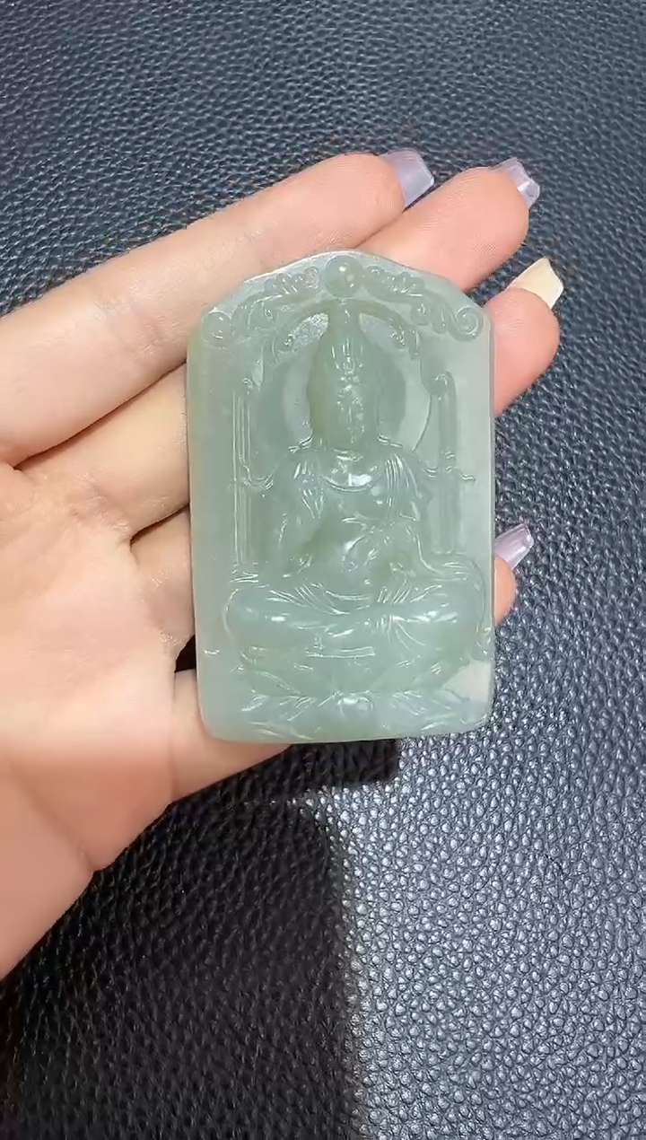 【闪购商品】和田玉吊坠(赠链)未镶嵌且末料青白玉观音2501084S