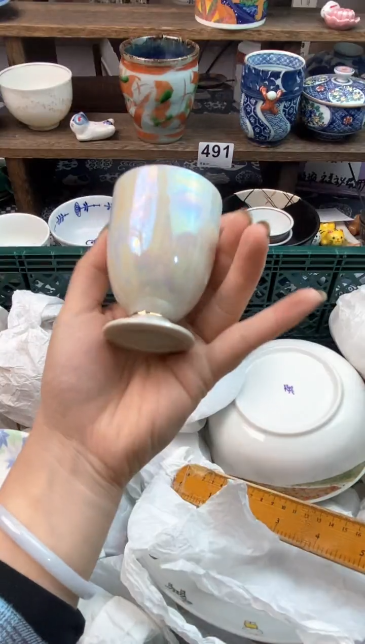 瓷片小**丶               