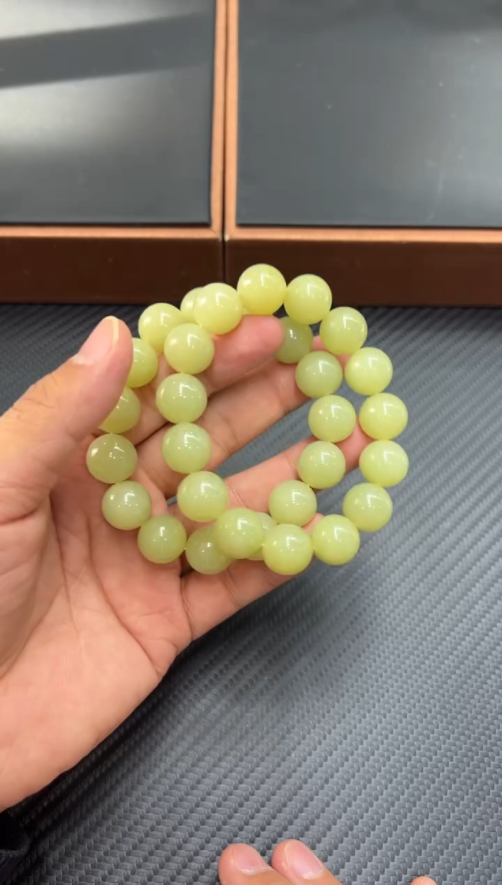 未镶嵌手串和田玉若羌微色差卡14多样性发货拍一发一m