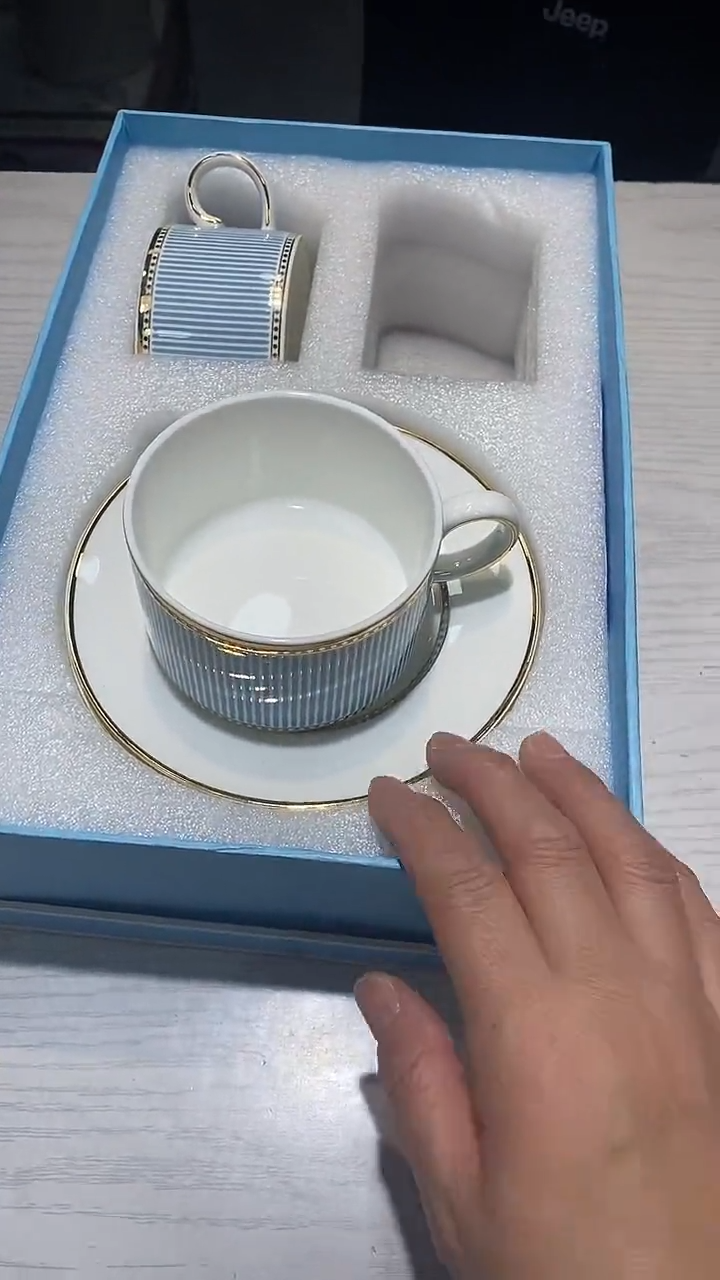 瓷片生活的本意就是开心@@1