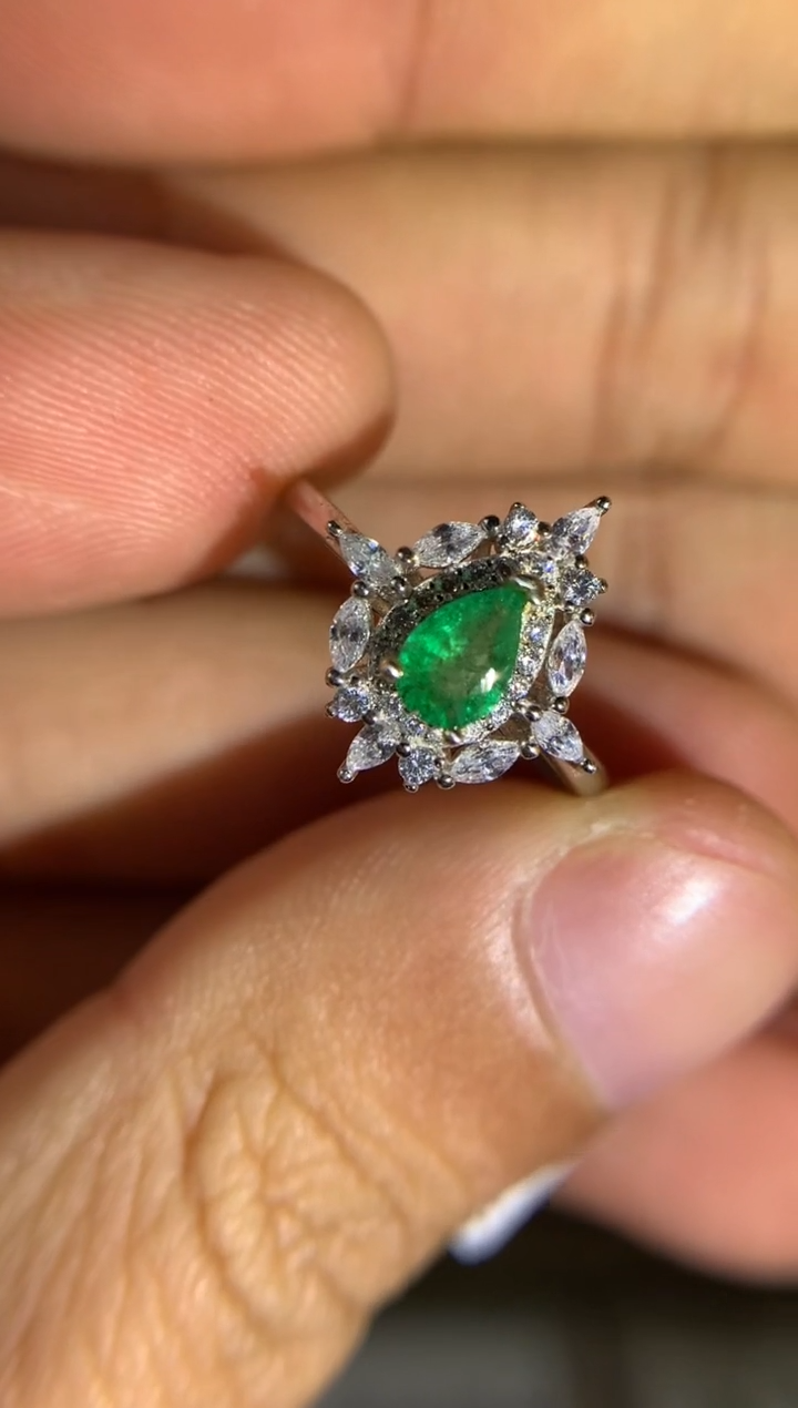 【闪购商品】祖母绿戒指银S925镶嵌活口