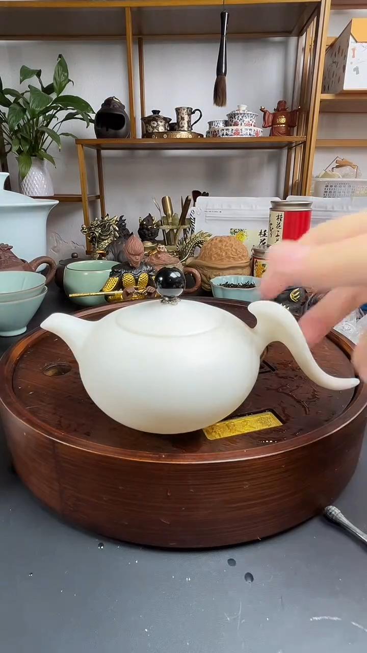 羊脂玉茶壶开播福利