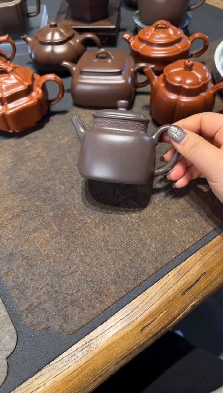 【闪购商品】紫砂茶壶四方言心