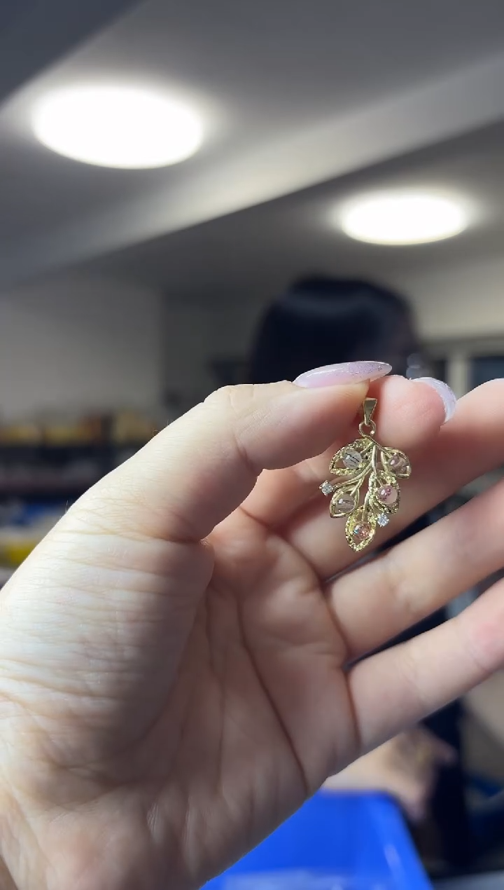 颈饰未镶嵌水晶（多样性发一件）