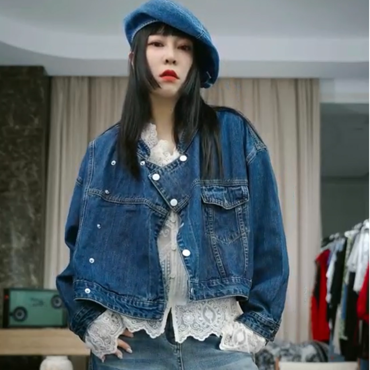 infobyfive福利秋冬新款短款剪裁纽扣牛仔外套四店NF0507406