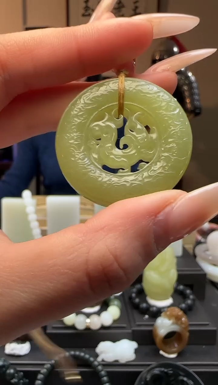 【闪购商品】和田玉黄口龙扣未镶嵌吊坠