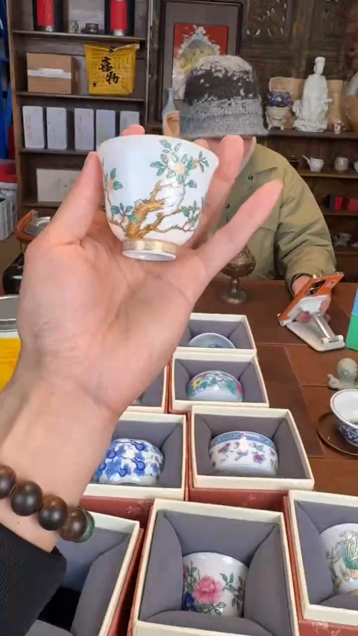 【闪购商品】瓷片1111111@@xiw151