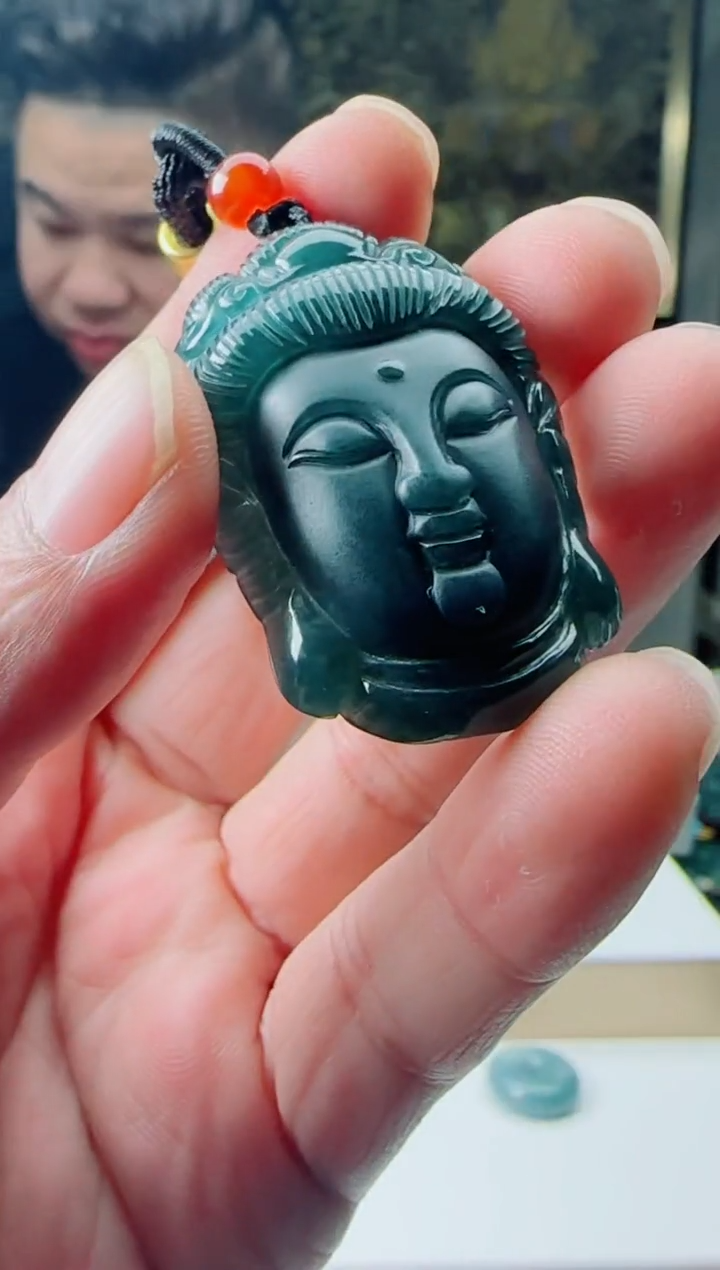 【闪购商品】翡翠颈饰未镶嵌11111111111