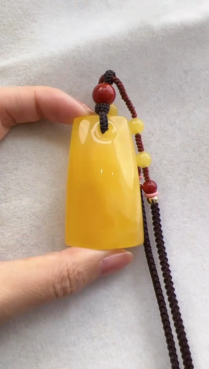 【闪购商品】琥珀裸石未镶嵌10206156-吊坠