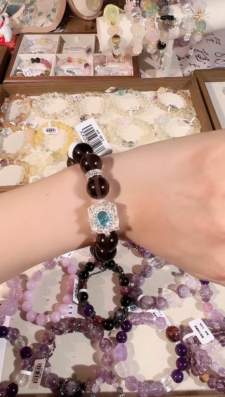 【闪购商品】水晶手链未镶嵌天然水晶 多样性发货发其一 颜色微差