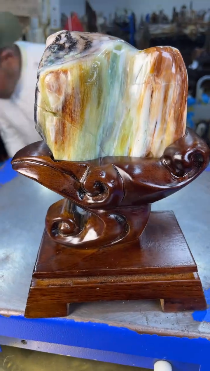 未镶嵌摆件硅化玉52