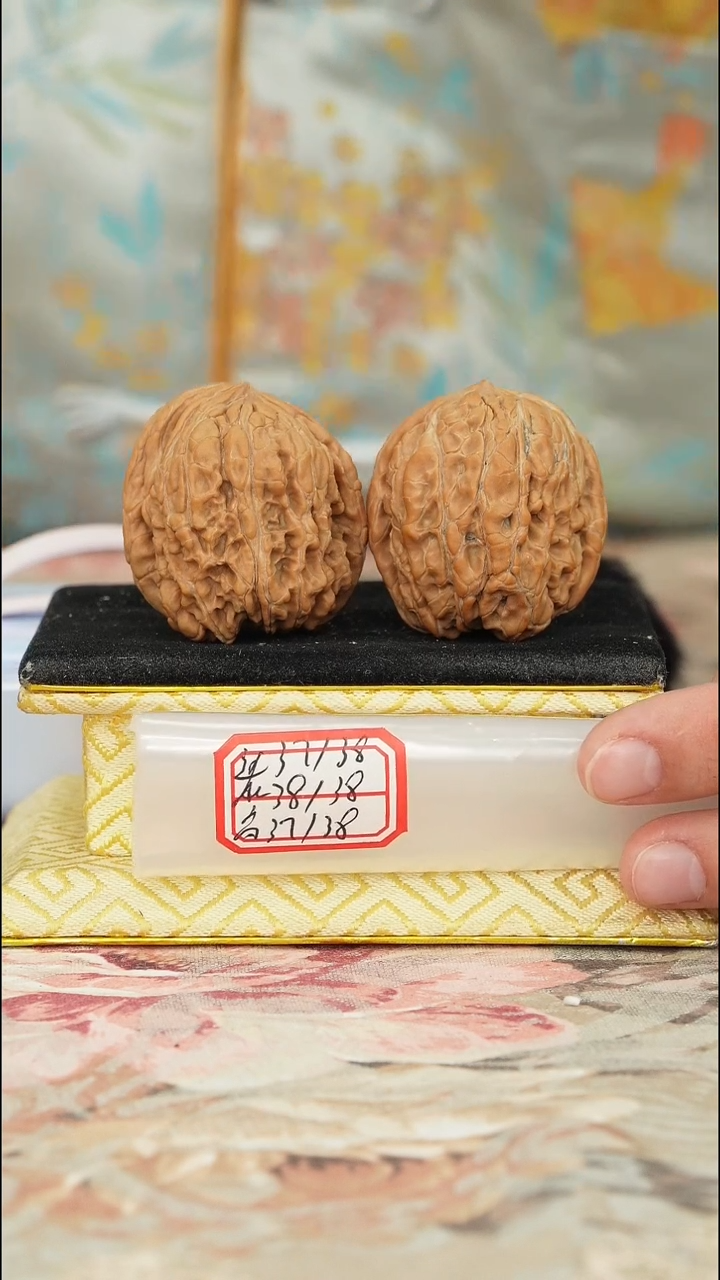 【闪购商品】文玩核桃把件门墩