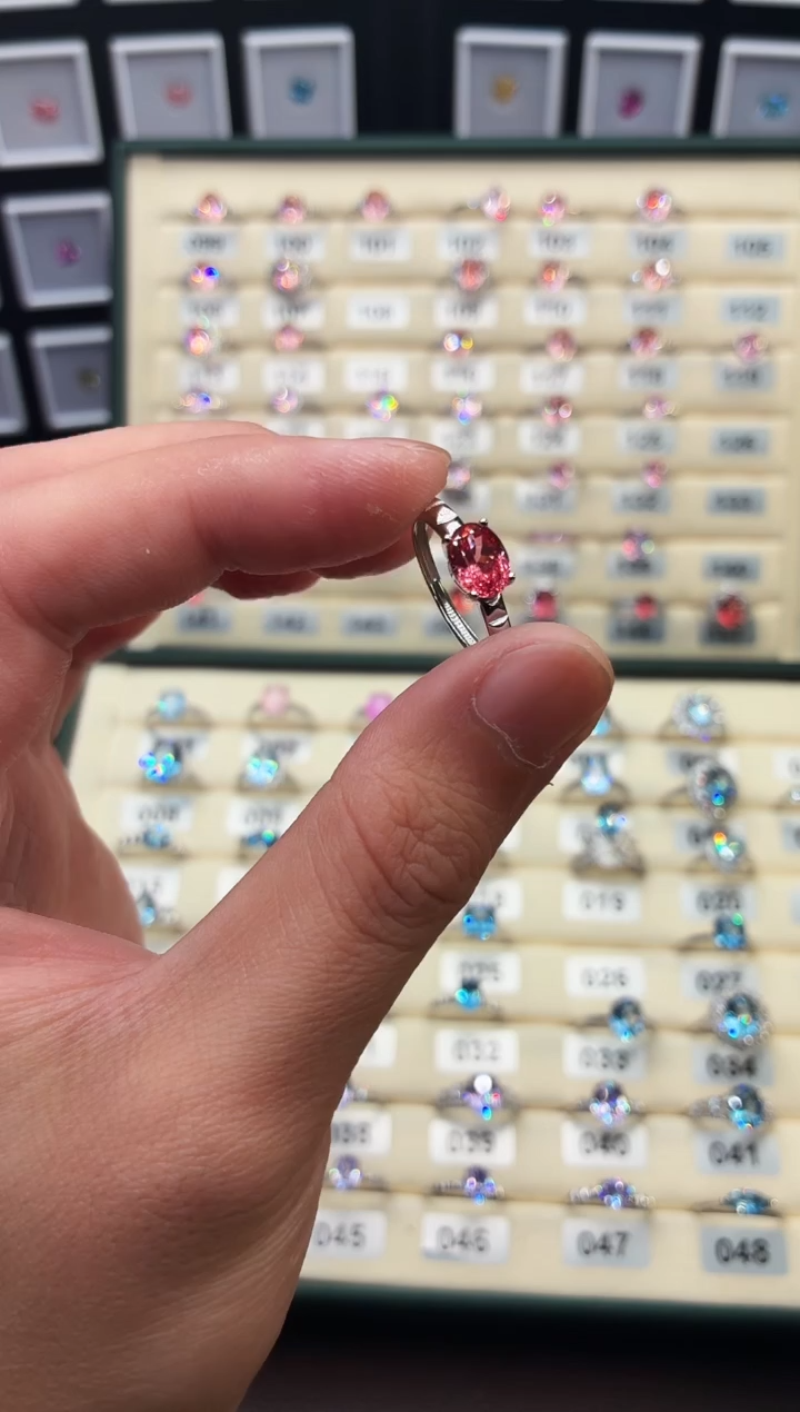 无925银轻奢帕帕拉恰火莲花色女神戒