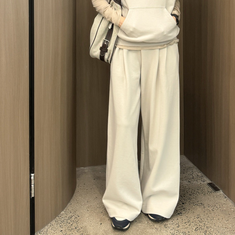 【VIINS】运动裤女秋季显瘦垂感卫裤休闲宽松阔腿裤9350