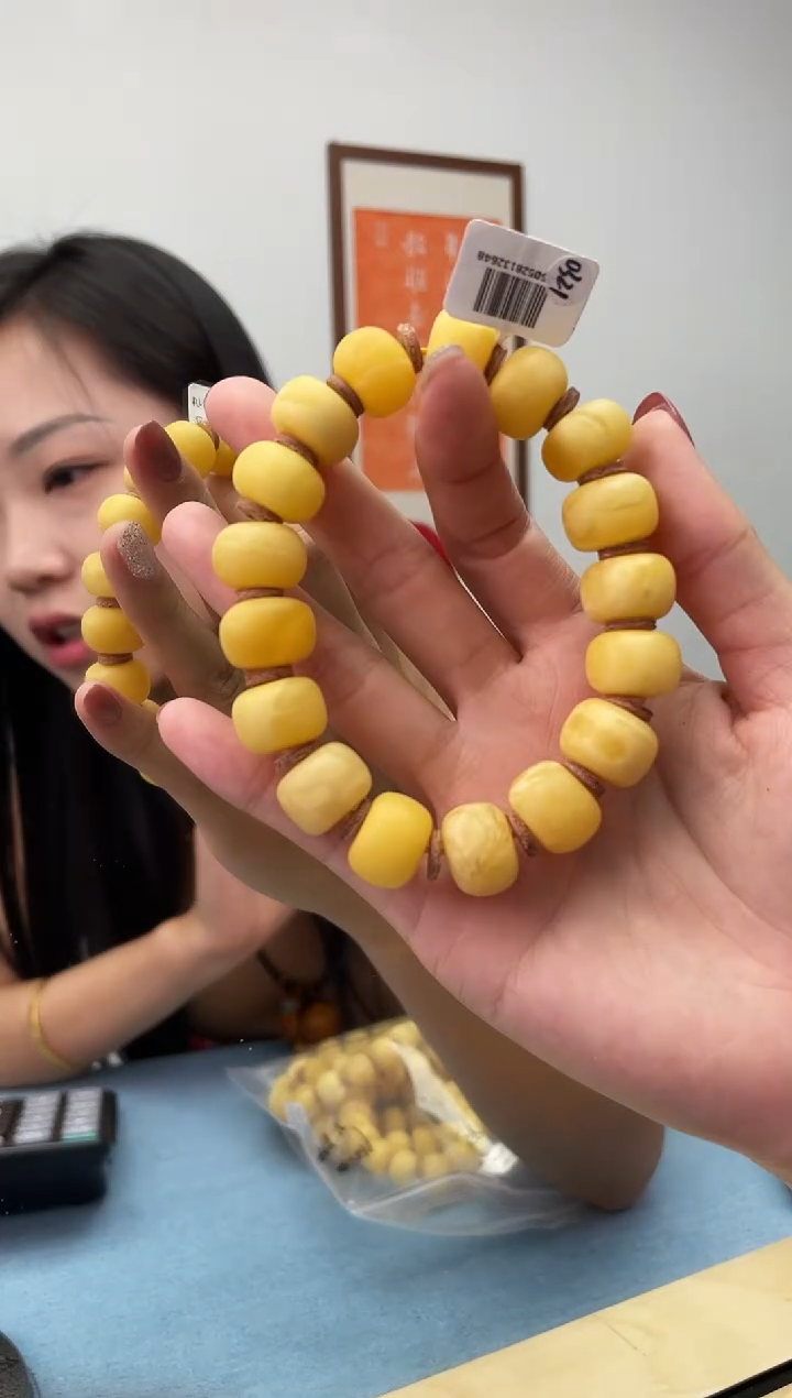 未镶嵌蜜蜡珠宝奇石假一罚十，发一件