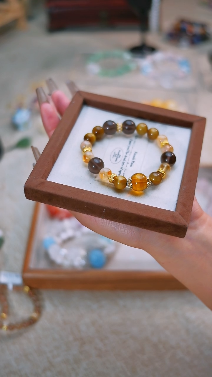 【闪购商品】水晶手链未镶嵌多样性发货颜色微差发其一