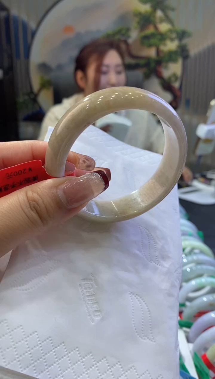 【闪购商品】翡翠手镯未镶嵌00009120