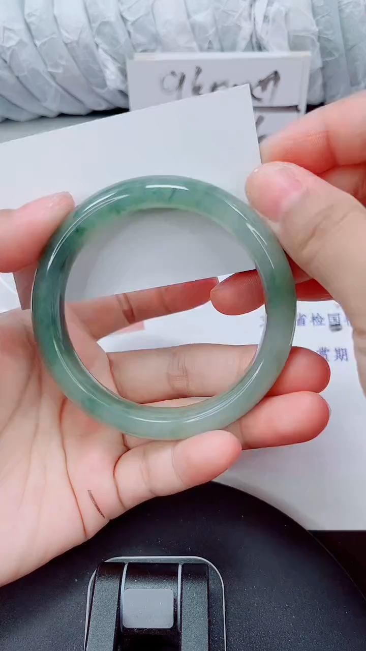 未镶嵌手镯石英质玉82-58/59