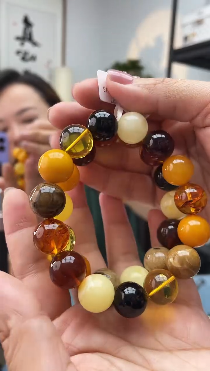 【闪购商品】未镶嵌琥珀珠宝奇石026 15多样性发一