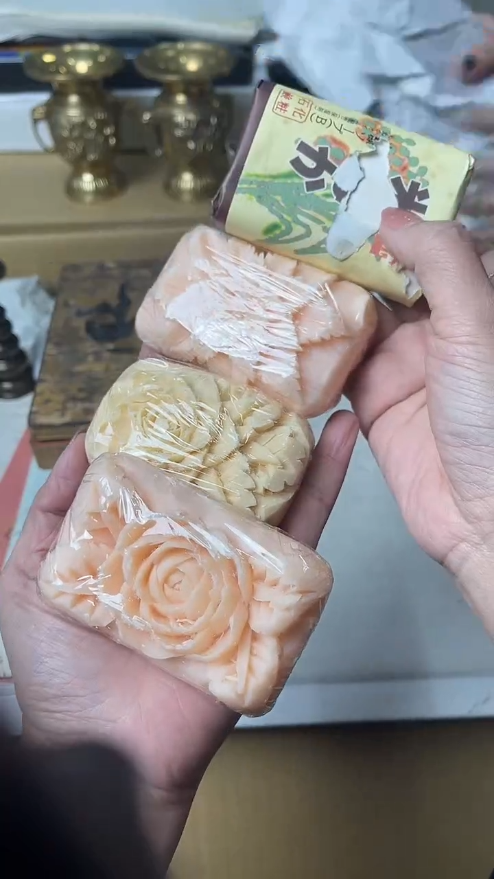 中古杂项默认微瑕，满18包邮  4块