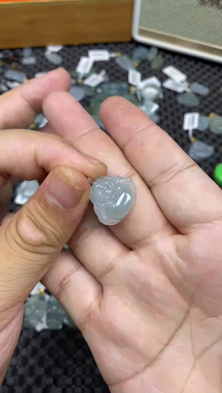 【闪购商品】翡翠吊坠(不含链)18K金镶嵌53378