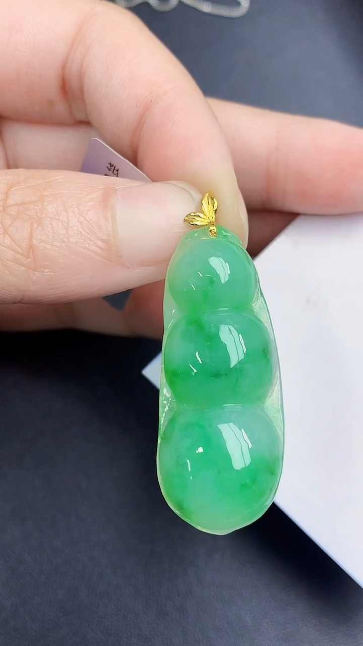 颈饰18K金镶嵌翡翠天然缅甸A货百元以上9元证书费自理