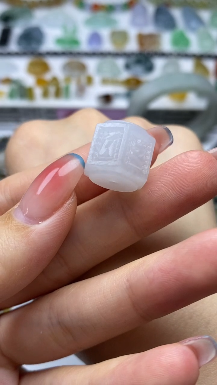 未镶嵌定制翡翠毛货定制不退不换