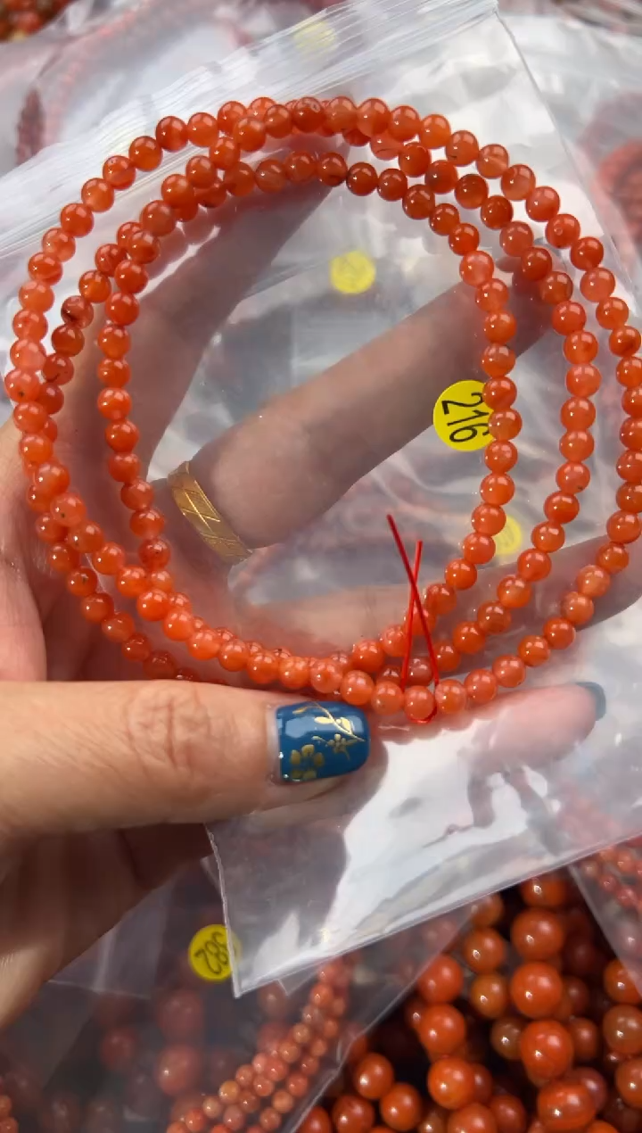 未镶嵌手串南红玛瑙4+