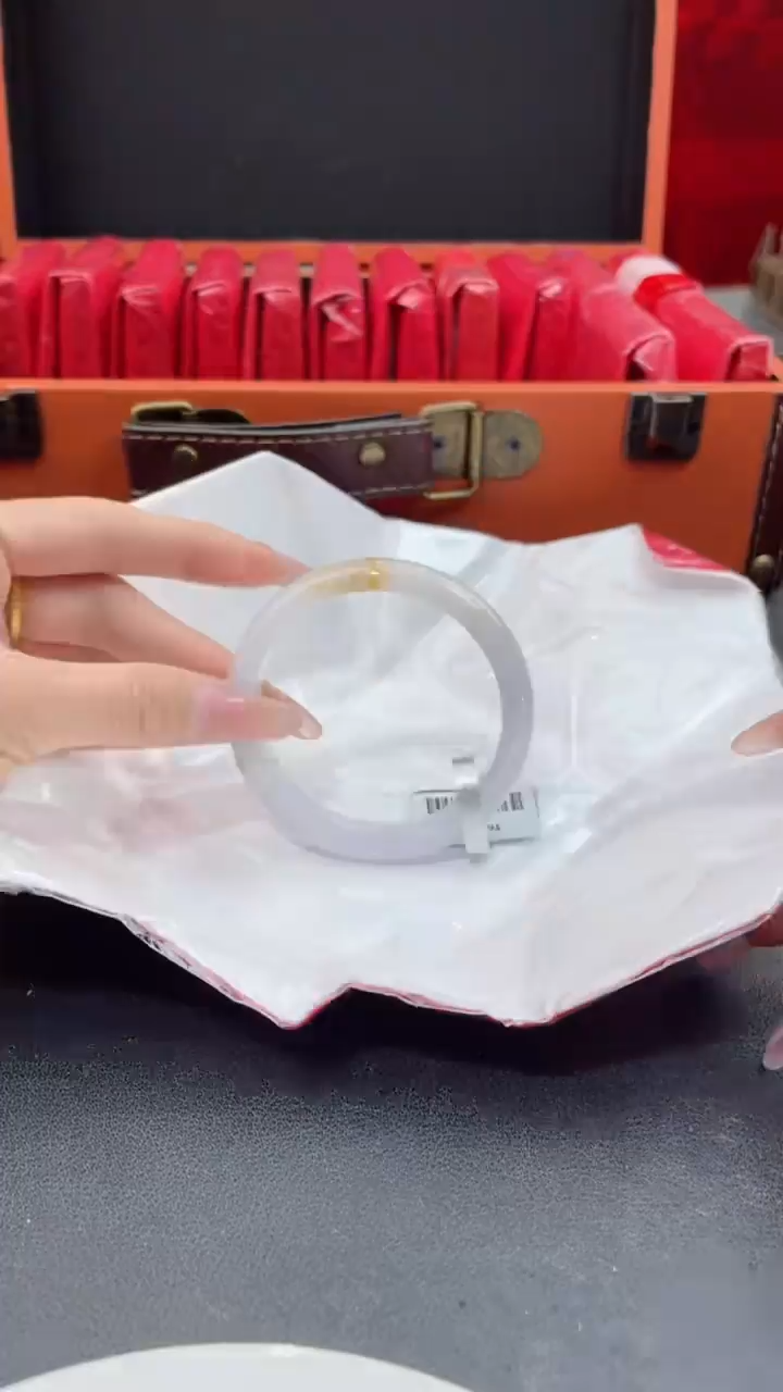 【闪购商品】翡翠手镯未镶嵌8翡翠手镯