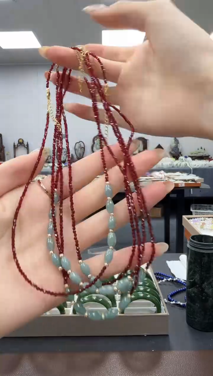 未镶嵌项链石榴石多样性发其一zj