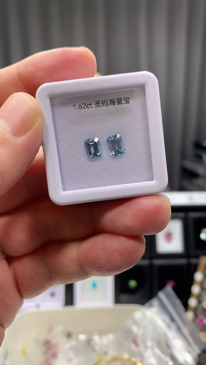 【闪购商品】海蓝宝石笔搁未镶嵌1.62ct 11