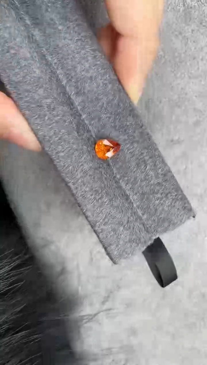 【闪购商品】石榴石（芬达石）裸石未镶嵌1.87ct   