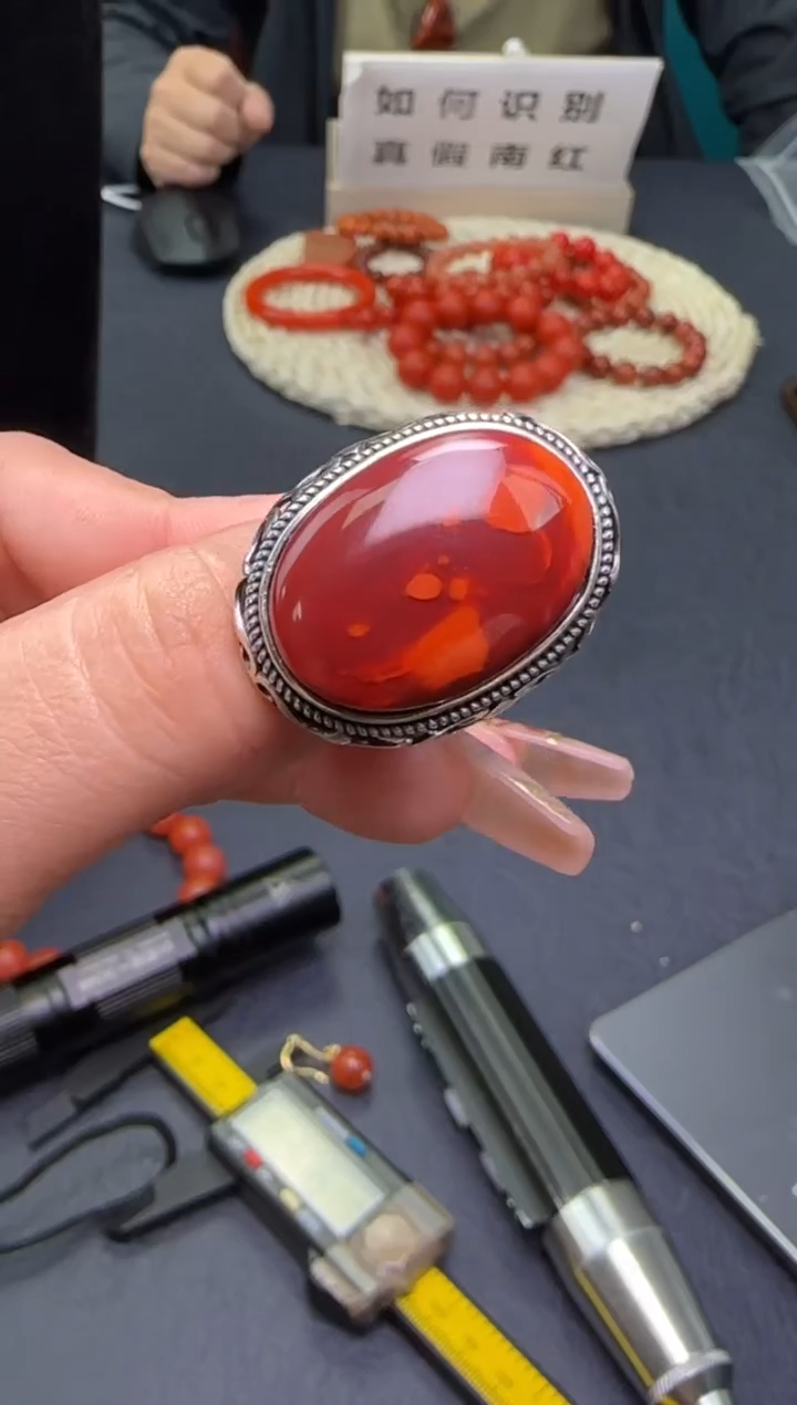 【闪购商品】南红玛瑙手链银S925镶嵌原矿南红银镶戒指多样性发1