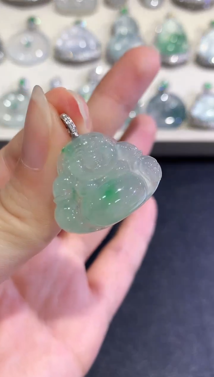 【闪购商品】翡翠颈饰18K金镶嵌B68