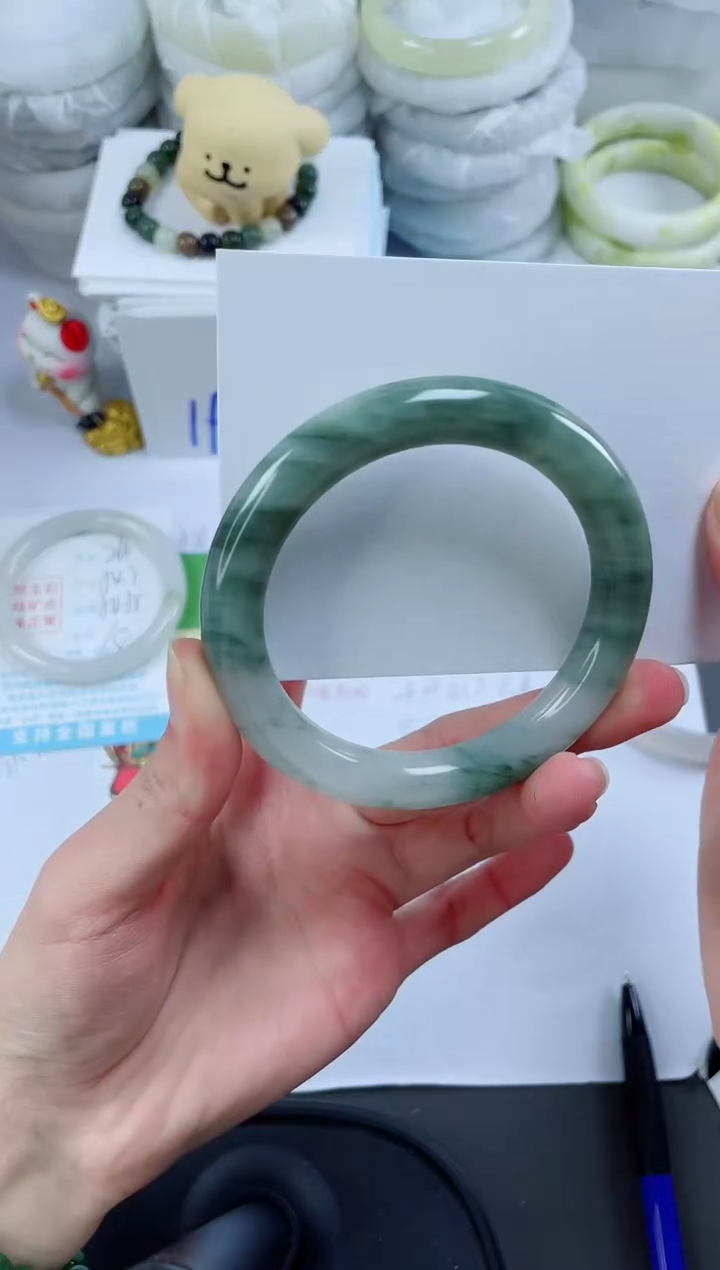 【闪购商品】石英质玉手镯未镶嵌267-57.2