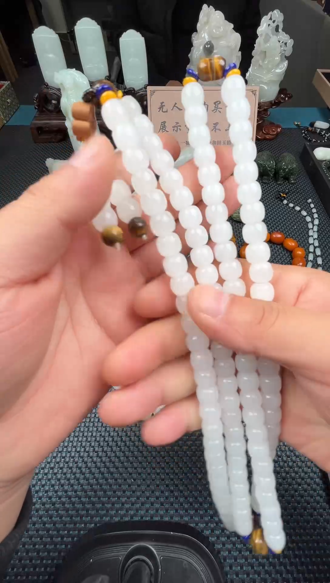 未镶嵌和田玉挂件玺玉珠宝玉器闪购