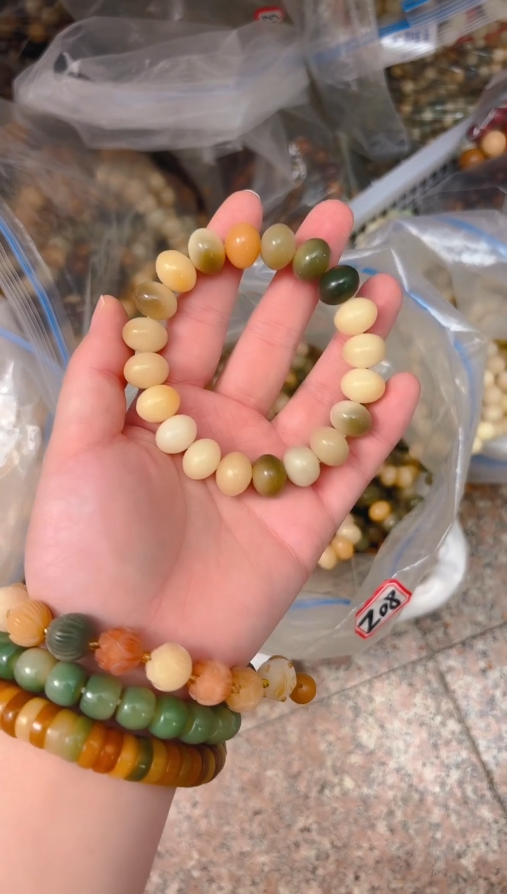 菩提根/象牙果吊坠算盘单圈颜色随机一条