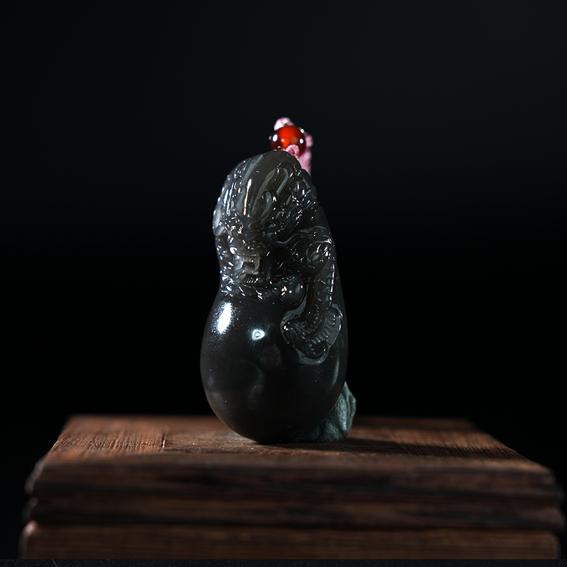 lot92 和田玉浓烟紫吊坠/QG51222-184394 保利山东