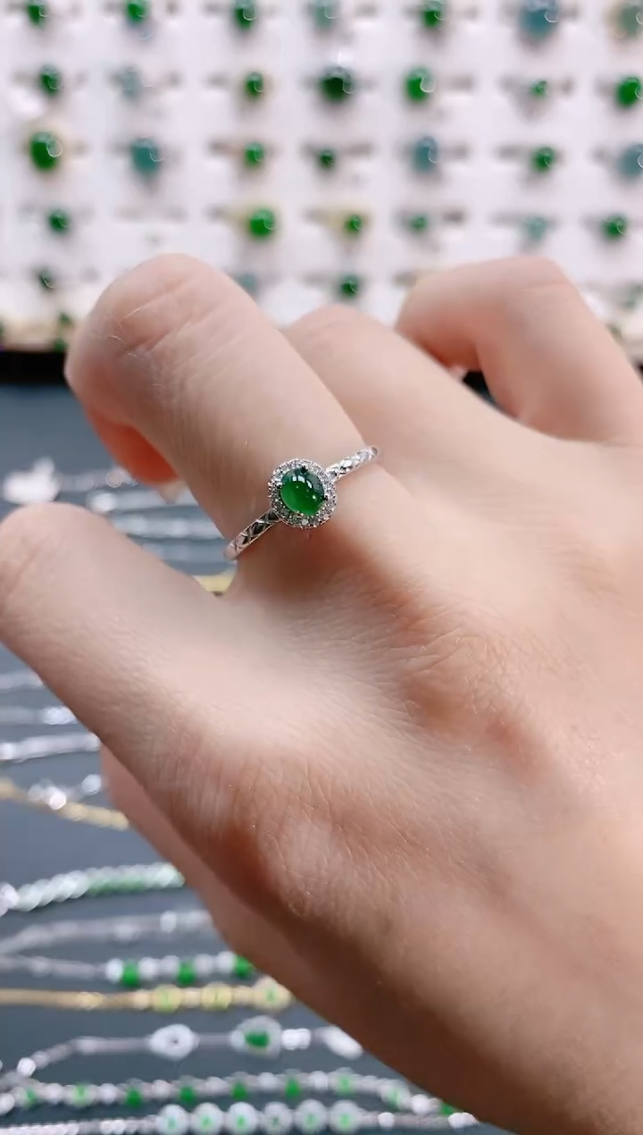 【闪购商品】翡翠戒指银S925镶嵌天然翡翠