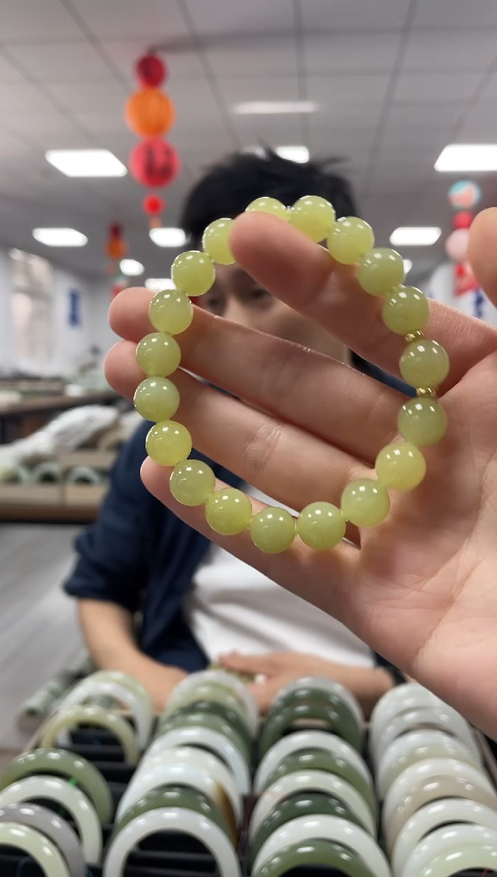 手链未镶嵌和田玉高品黄玉卡10手串一条