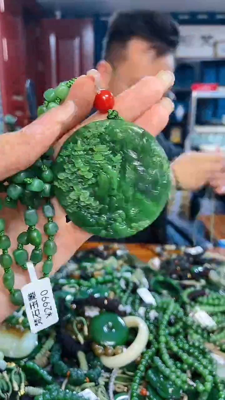 未镶嵌和田玉挂件1