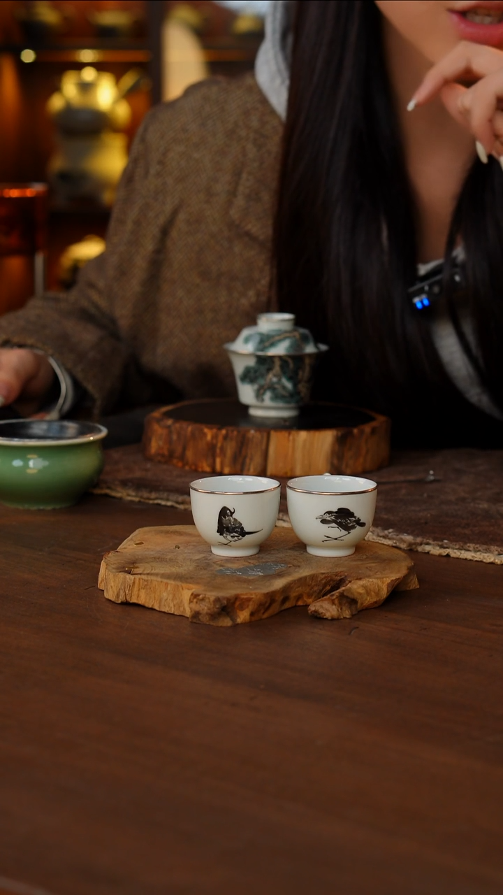 包银小鸟对杯2只款