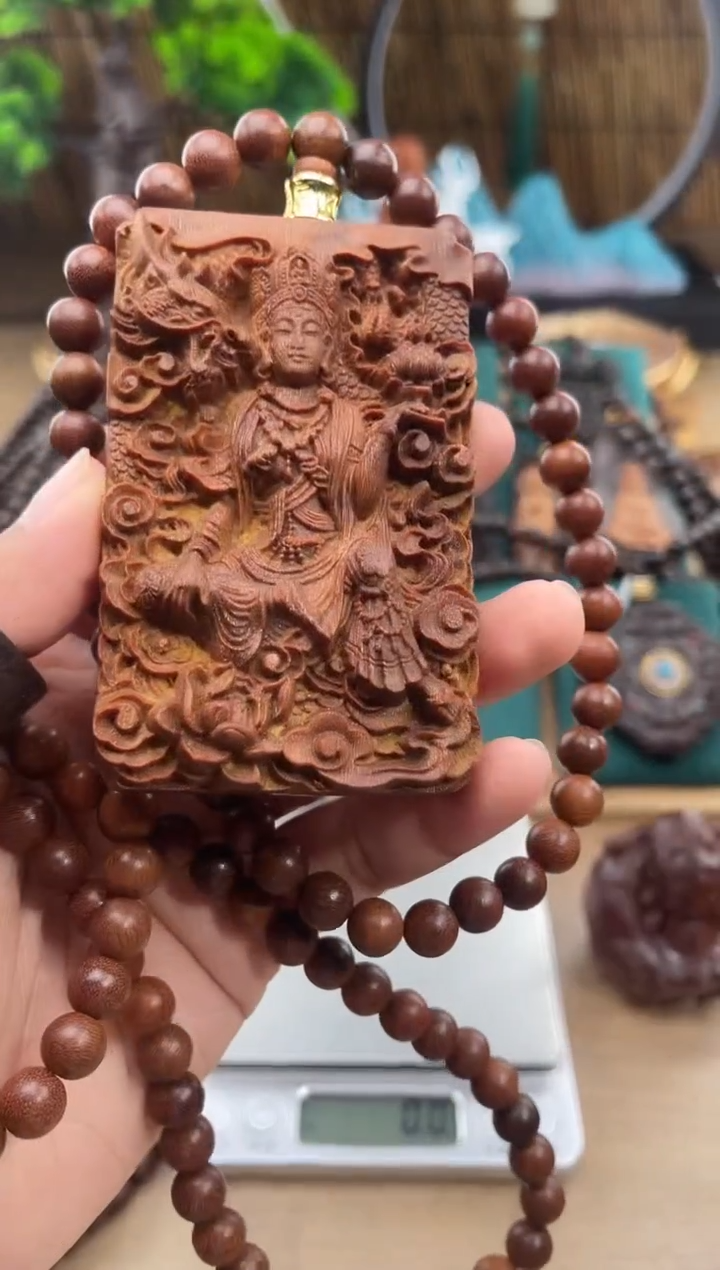 贡木吊坠血月星空 - 大势至